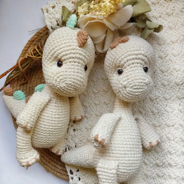 Pareja de dinos