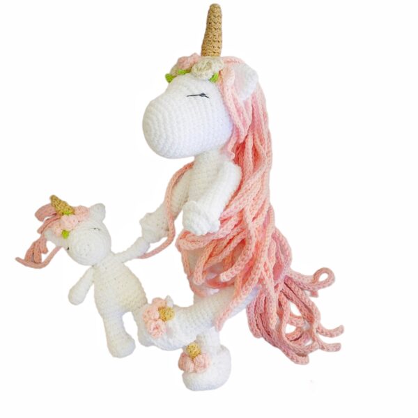 Aurora unicornio y bebé